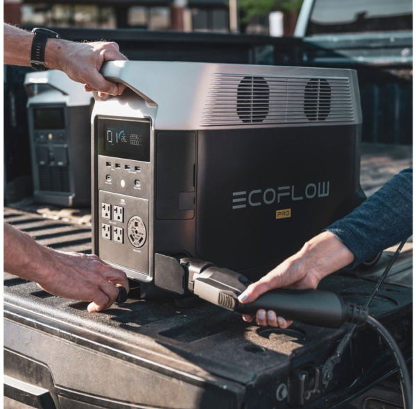 ECOFLOW Delta 2 + 160W Solar Panel - BUNDLE